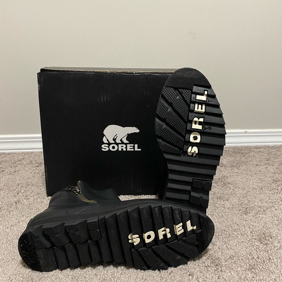 ‼️SOLD‼️ Sorel Boots - Harlow Zip Size 7 - Picture 1 of 5